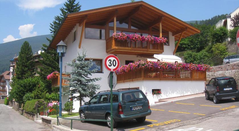 Apartments Dolomie Ortisei Luaran gambar